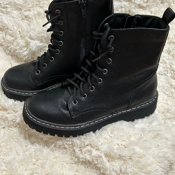 ๐ฅCาาOาาMาาBาาAาาTาา าBาาOาาOาาTาาSาา ๐ฅ - Picture 7 of 7